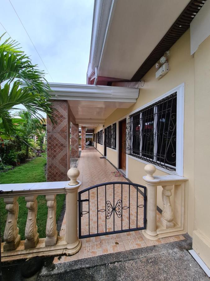 La-Familia Guest House Siquijor Exterior photo
