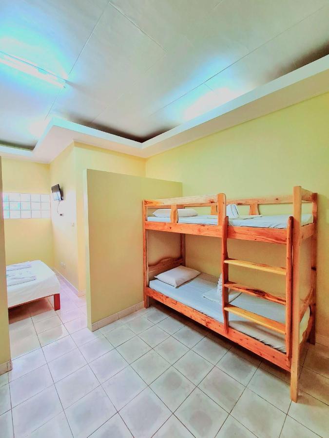 La-Familia Guest House Siquijor Exterior photo