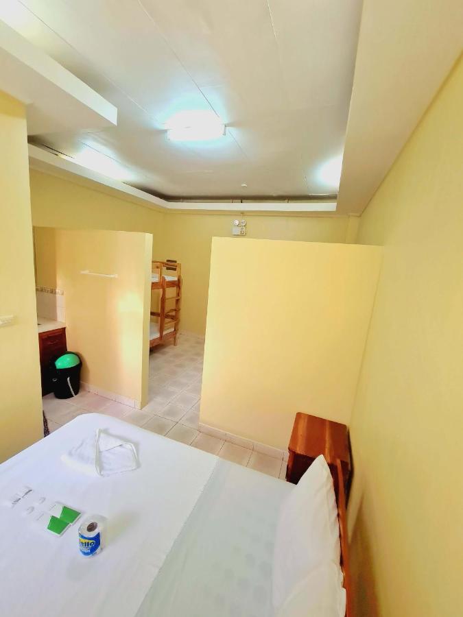 La-Familia Guest House Siquijor Exterior photo